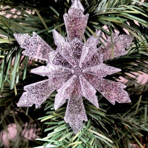 Resin snowflake ornament, great gift idea or decoration for the holiday season